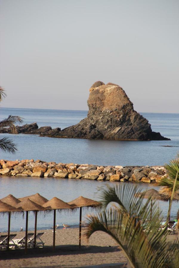 Bella Andalucia Apartment อัลมูเญการ์ ภายนอก รูปภาพ