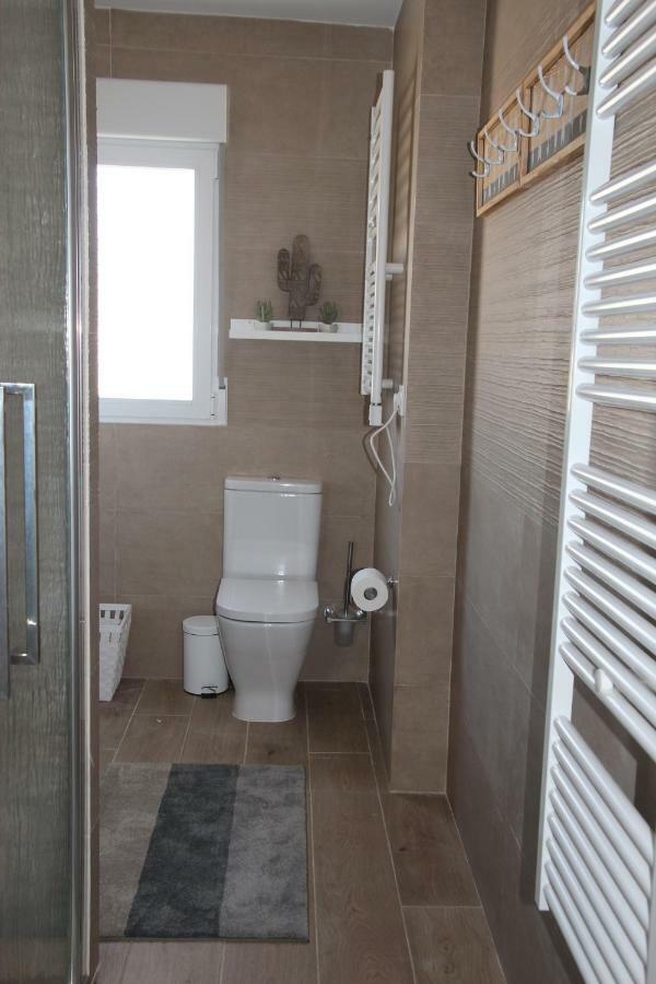Bella Andalucia Apartment อัลมูเญการ์ ภายนอก รูปภาพ