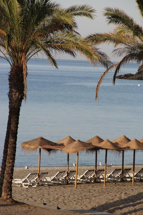 Bella Andalucia Apartment อัลมูเญการ์ ภายนอก รูปภาพ