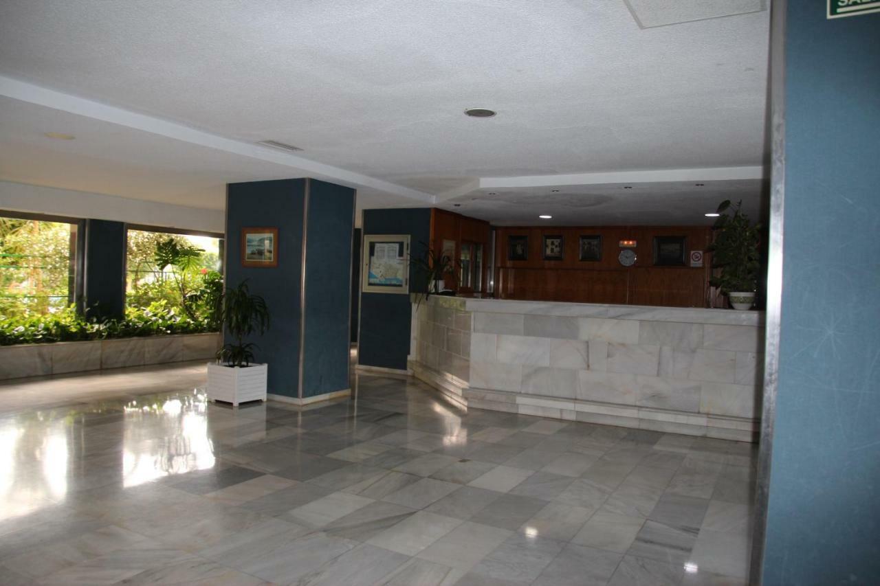 Bella Andalucia Apartment อัลมูเญการ์ ภายนอก รูปภาพ