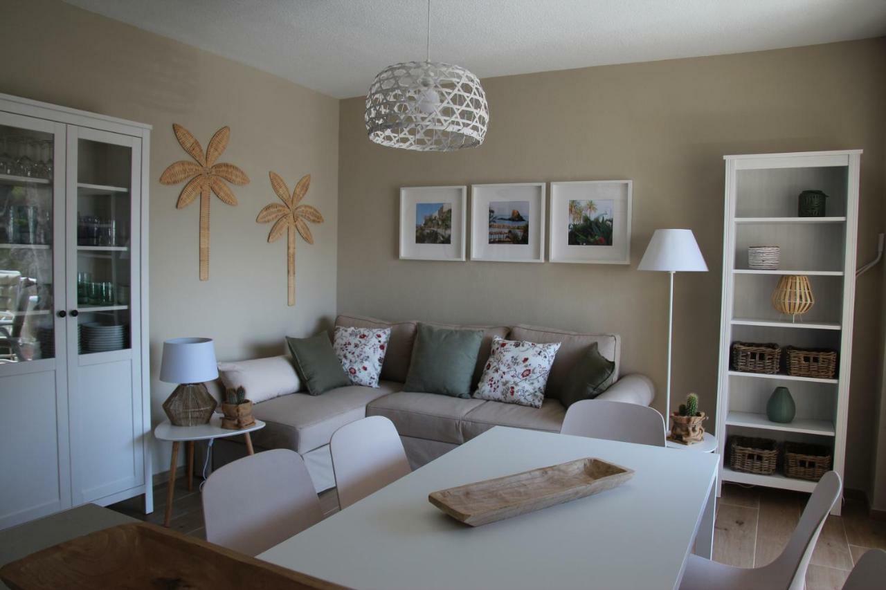 Bella Andalucia Apartment อัลมูเญการ์ ภายนอก รูปภาพ